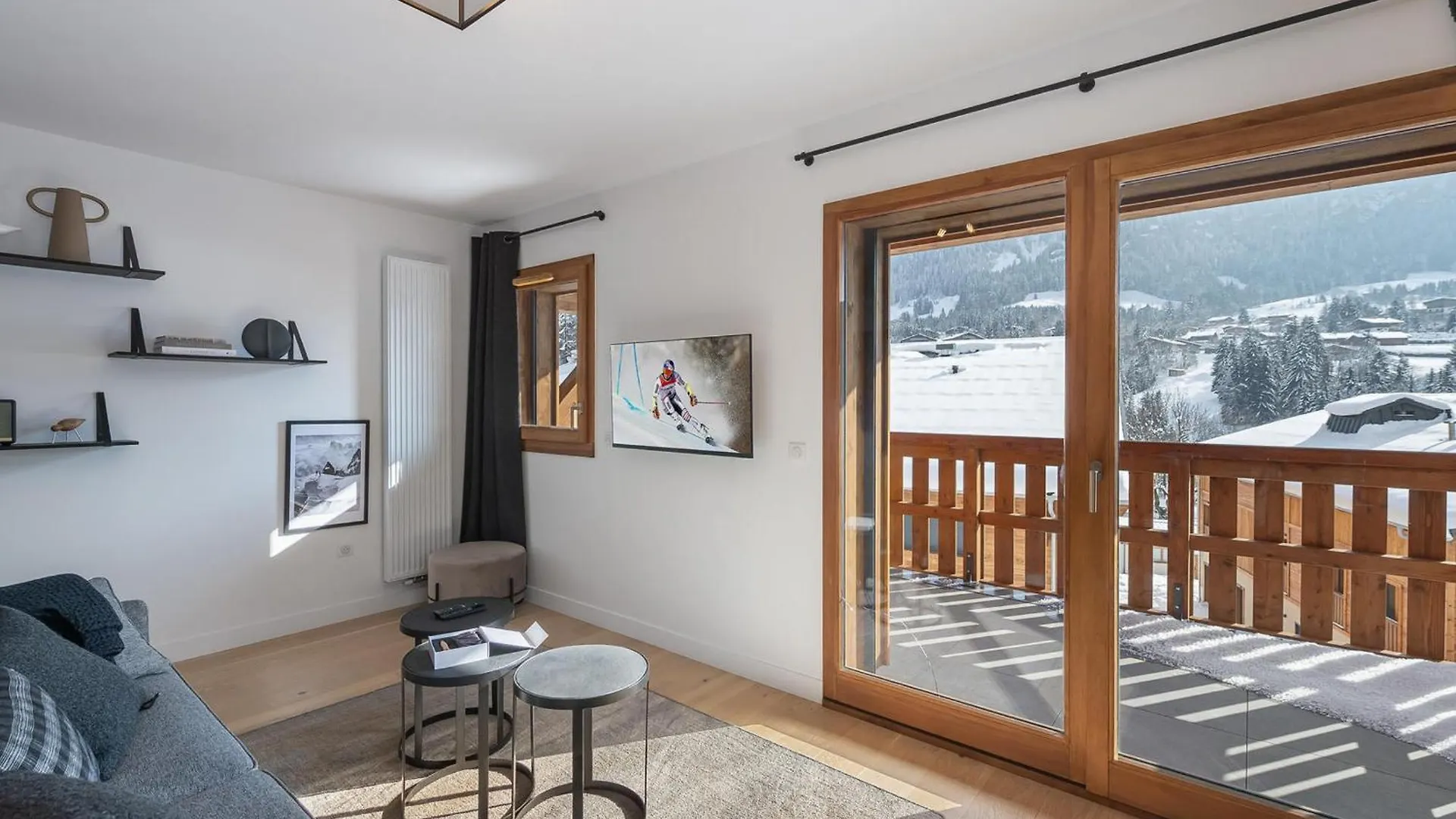 Neuf 3P Avec Parking Et Services Inclus A Megeve - Fr-1-569-70 Apartment