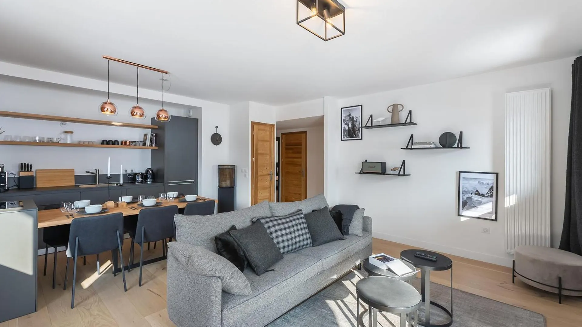 Apartment Neuf 3P Avec Parking Et Services Inclus A Megeve - Fr-1-569-70 France